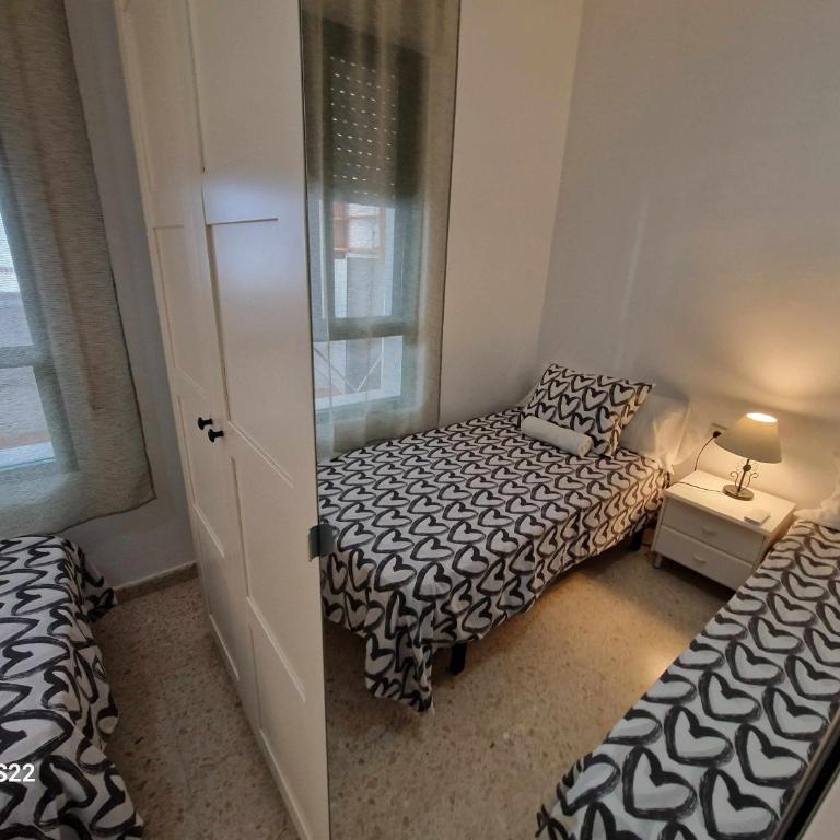 Guadalquivir amplio y céntrico - Apartamento de 3 dormitorios - 17
