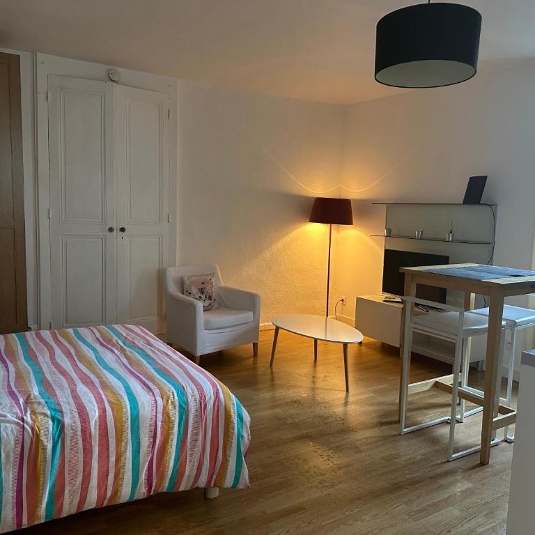 Studio à Noyarey avec wifi - Apartamento de 1 dormitorio - 3