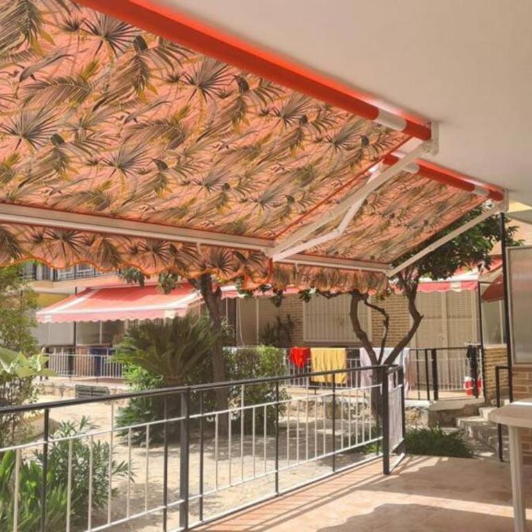 2ª línea playa · Terraza enorme · Piscina y garaje - Apartamento - 15