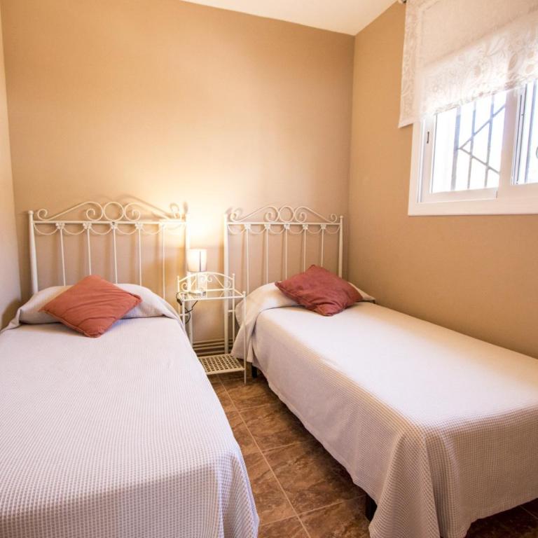 Catalunya Casas Tranquil nature 'feel' , yet only 4 min to beach! - Villa con piscina privada - 23