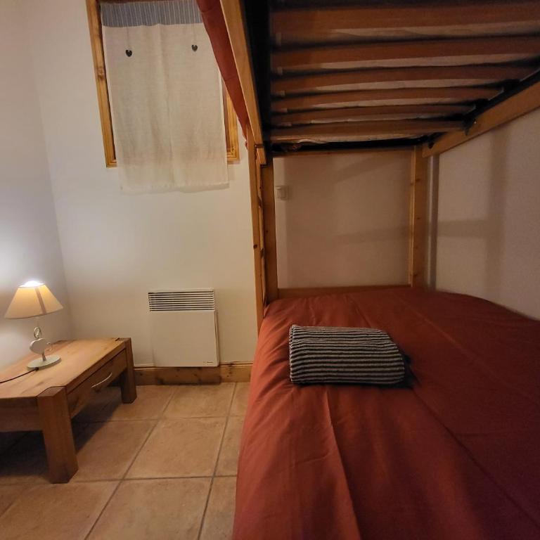 Ecrins A4, 1 bedroom apartment with bunk room, central Samoëns - Apartamento de 2 dormitorios - 14