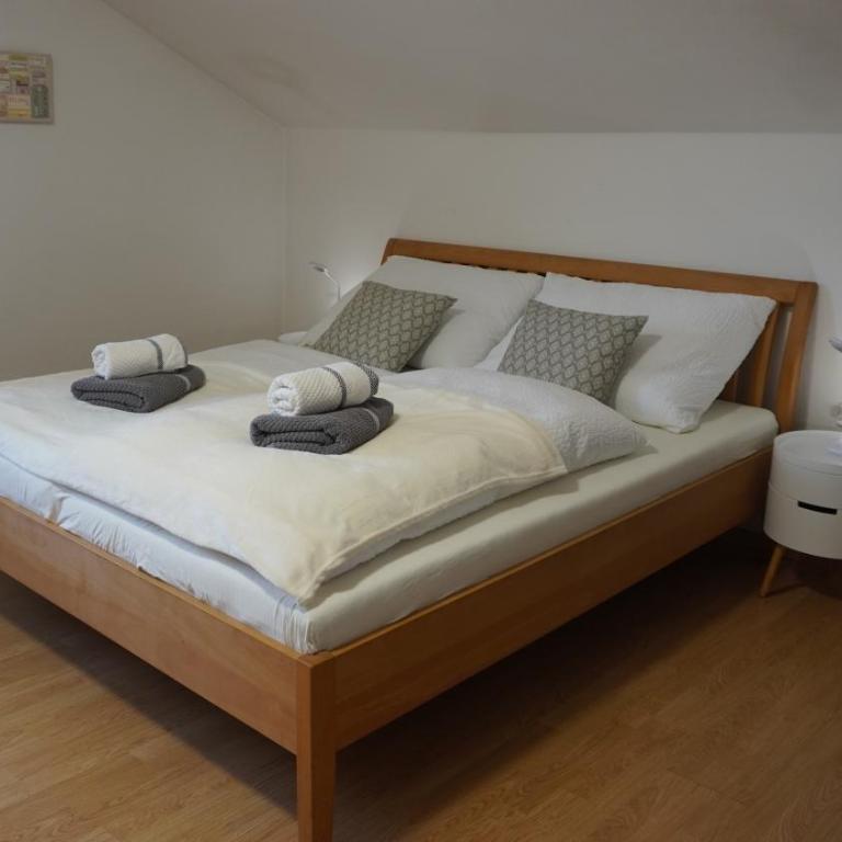 100 qm Apartment 1 - near highway - Apartamento de 2 dormitorios - 3