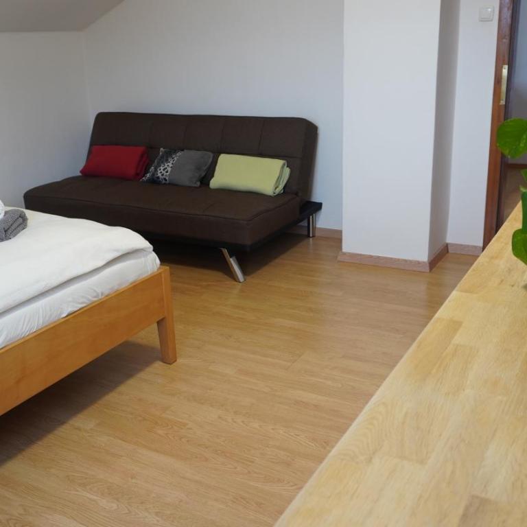 100 qm Apartment 1 - near highway - Apartamento de 2 dormitorios - 35