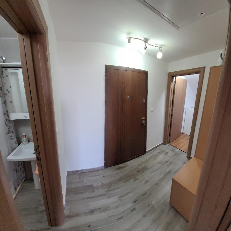 Apartment Old Olive - Two-Bedroom Apartment - 16