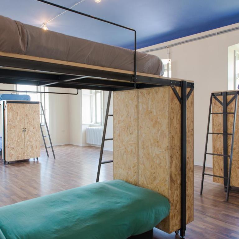 ControVento - Posto Letto in Dormitorio Misto con 10 Letti - 2