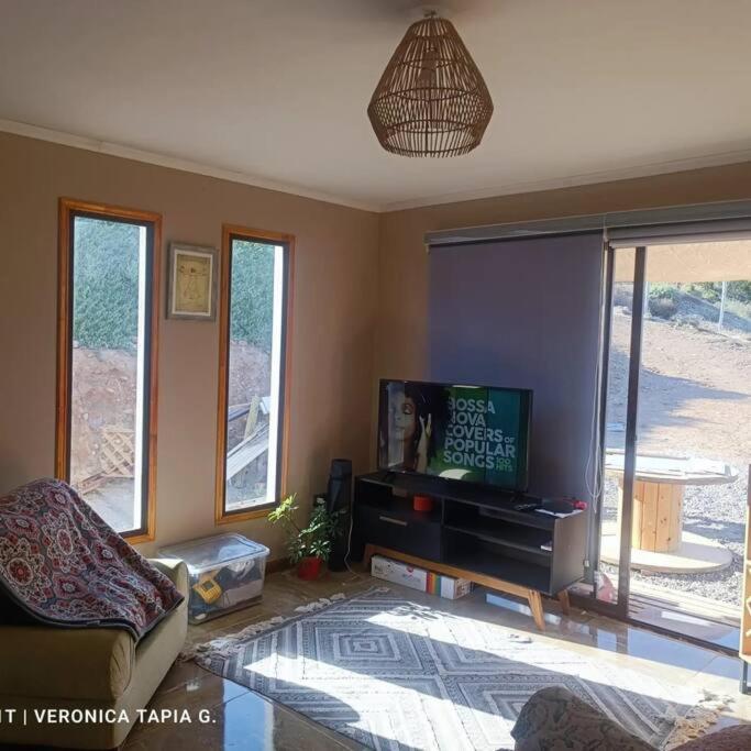 Cabaña, quincho, piscina y hermosas estrellas La Serena Algarrobito - Two-Bedroom House - 17