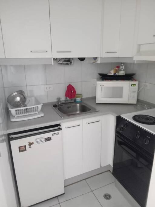 Apartamento Empresarial La Carolina zona comercial - Apartamento de 1 dormitorio - 11