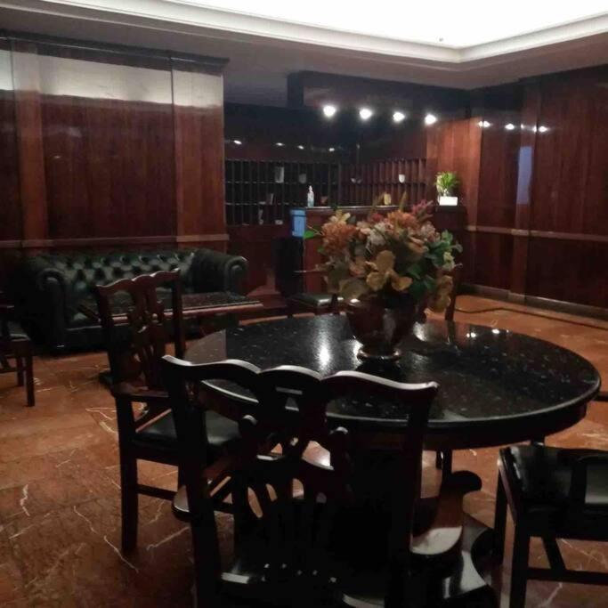 Apartamento Empresarial La Carolina zona comercial - One-Bedroom Apartment - 12