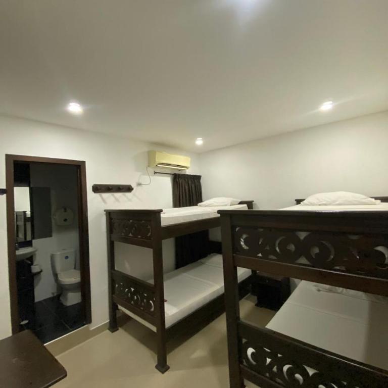 Hotel Diamante Real Cienaga - Habitación cuádruple - 4