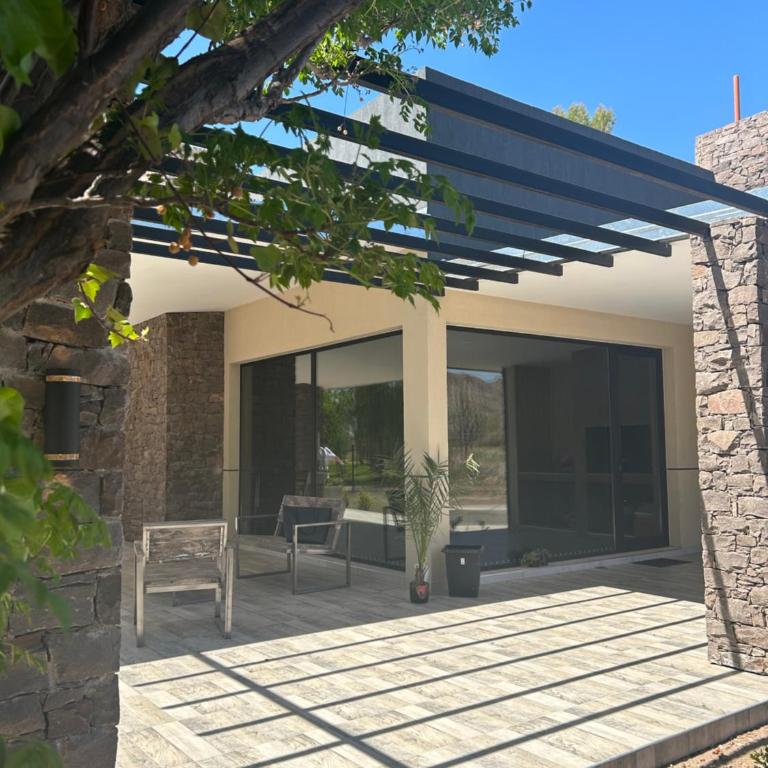 Greca House - Three-Bedroom House - 15