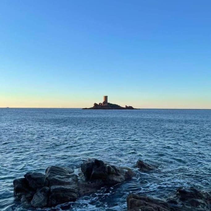Nid d'Azur à Cap Esterel - Côte d'Azur - VUE MER - Climatisé - Piscines - Appartement 1 Chambre - 22