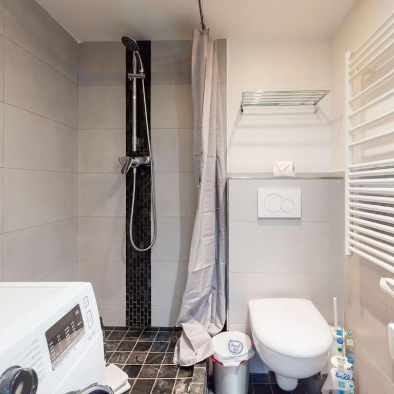 Chez Gustave: CLIM Calm,Saint Paul Marais, 2Guests - One-Bedroom Apartment - 11