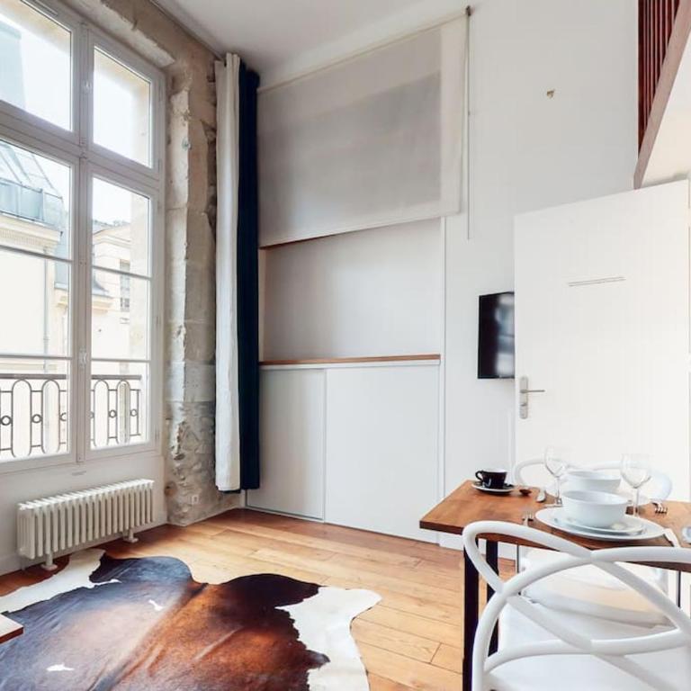 Chez Gustave: CLIM Calm,Saint Paul Marais, 2Guests - One-Bedroom Apartment - 22