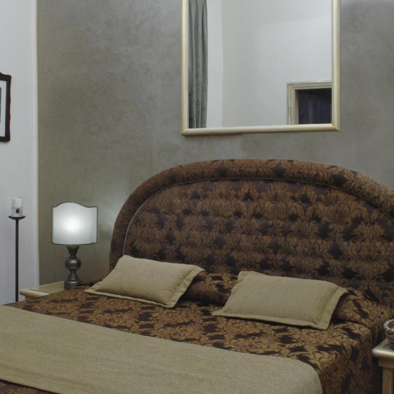 Relais Dante e Beatrice - Triple Room - 9