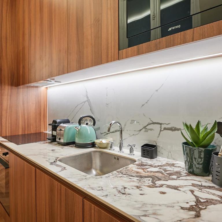 Résidence Center of Paris by Studio prestige - Chambre Familiale Deluxe - 13