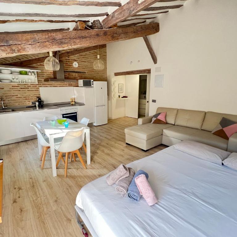 APARTAMENTO LOFT LAUREL coqueto con Aire ac by Apartamentos Logrono org - Apartamento de 1 dormitorio - 29