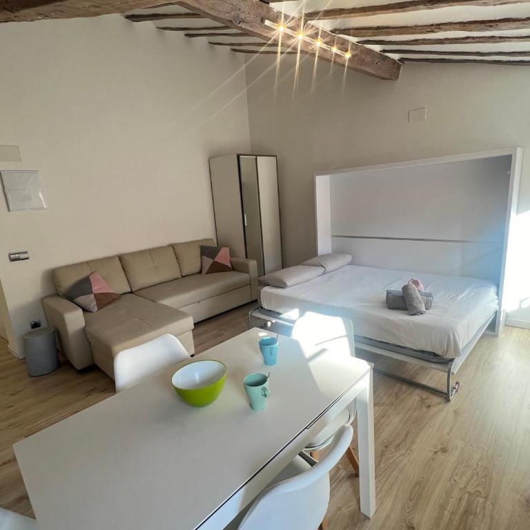 APARTAMENTO LOFT LAUREL coqueto con Aire ac by Apartamentos Logrono org - Apartamento de 1 dormitorio - 23