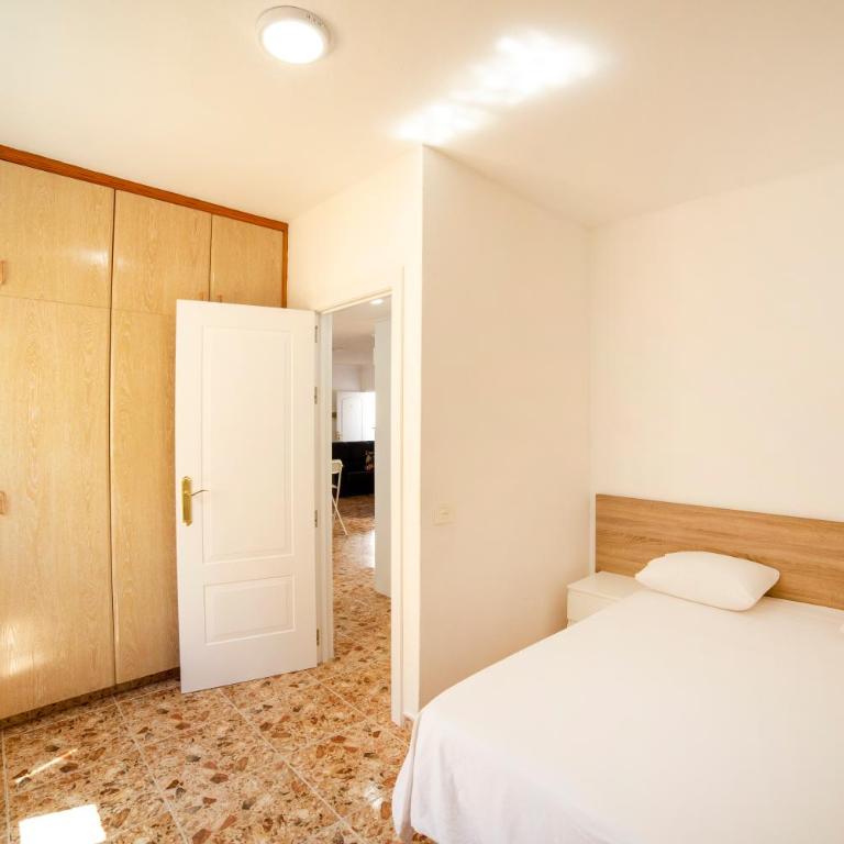 JUST To SLEEP 2 BEDROOMS APARTMENTS - Apartamento - 22