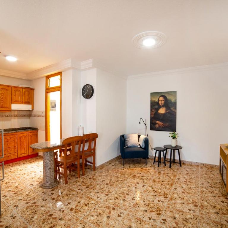JUST To SLEEP 2 BEDROOMS APARTMENTS - Apartamento - 25