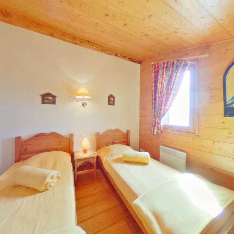 Appartement 4 pièces Mezzanine Les Saisies 10 pers - Apartment mit 3 Schlafzimmern - 12