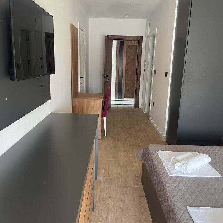 Elia Residence Rooms - Deluks Dvokrevetna Soba sa Bračnim Krevetom - 5
