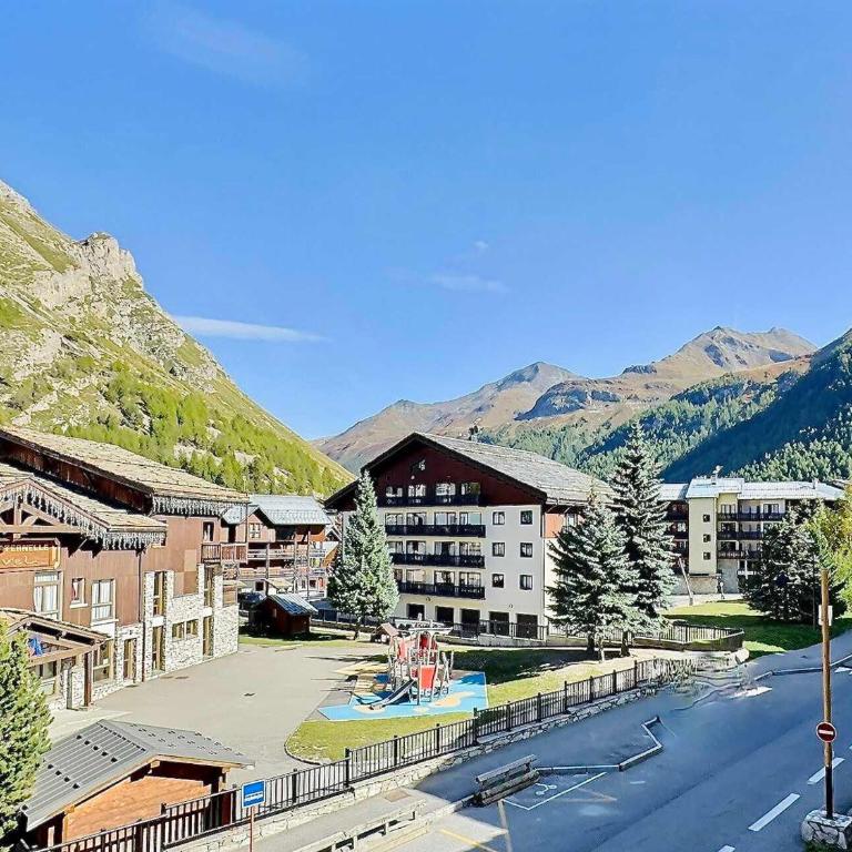 Studio cabine rénové Val d'Isère, 4 pers, proche centre et pistes, avec balcon et WIFI - FR-1-411-690 - Appartement - 14