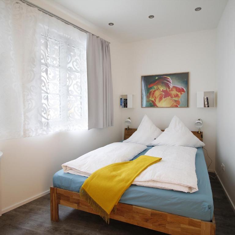 Ferienwohnung Mudita - hochwertig sanierter Altbau mit Wohnküche auf der Insel - Appartamento con 2 Camere da Letto - 11