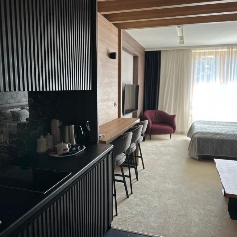 WOODSIDE Apartment M Kopaonik FREE Parking - Apartment with Garden View - 17