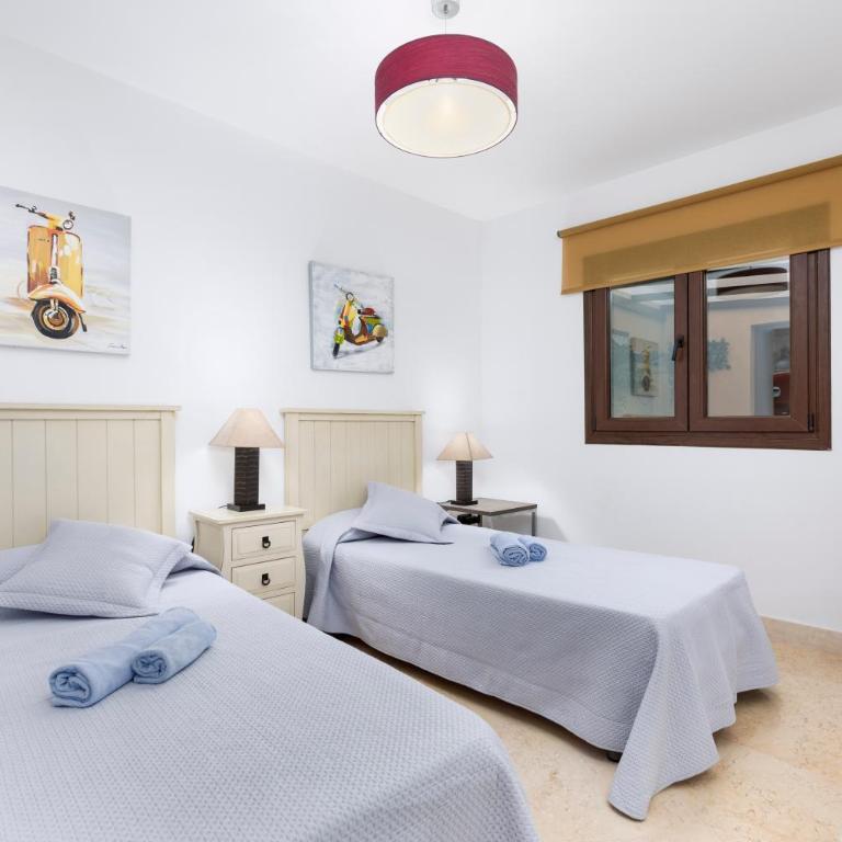 Sunset Beach 4 Bedroom Villa 200m to Beach+Fast WIFI - Villa - 29