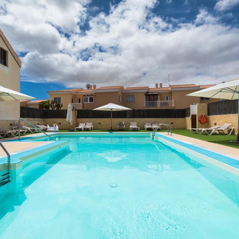Sunset Beach 4 Bedroom Villa 200m to Beach+Fast WIFI - Villa - 34