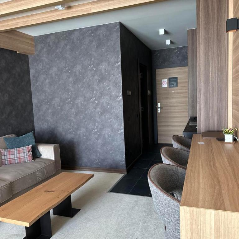 WOODSIDE Apartment M Kopaonik FREE Parking - Apartment with Garden View - 15