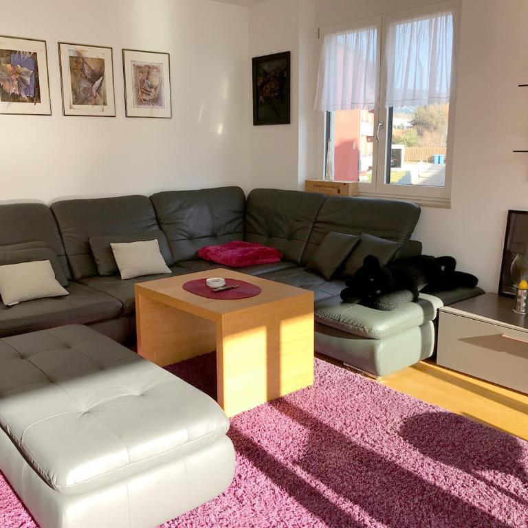 Ferienwohnung Central 1st floor - hochwertige Wohnung mit Balkon und Aufzug - Apartment with Balcony - 6