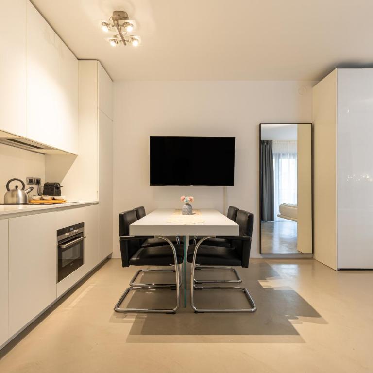 BePlace Apartments in Repubblica - Monolocale con Balcone - 9