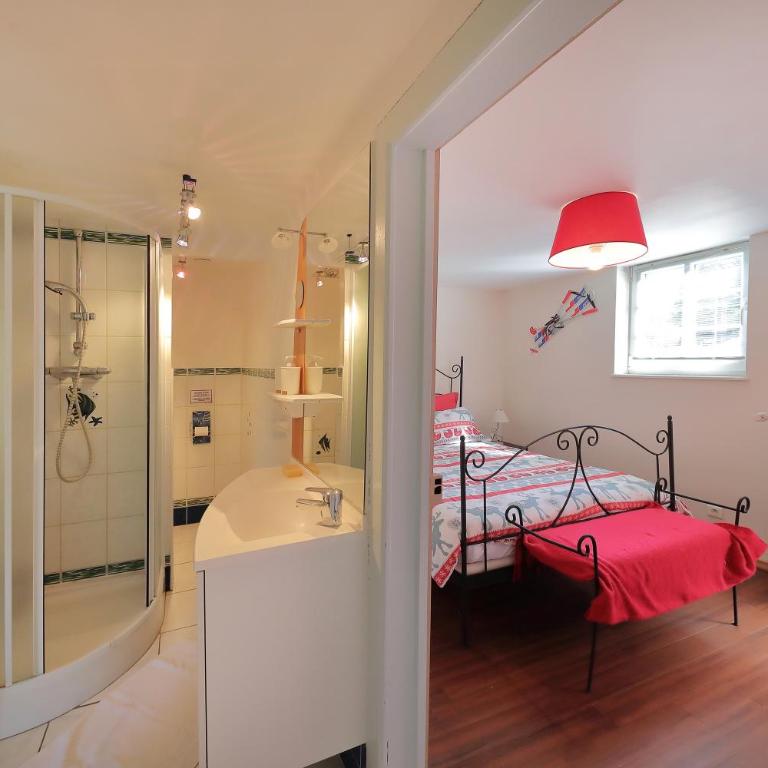 Chez Odile - Charmante ferme rénovée - Maison 5 Chambres - 17