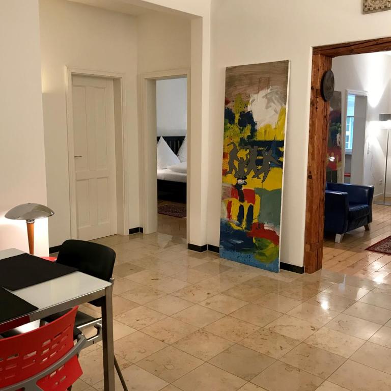 Ferienwohnung Insel-Residenz 1 - stilvolles Altstadt Haus auf der Insel - Appartamento con 2 Camere da Letto - 3