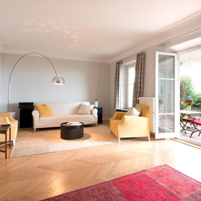 Ferienwohnung Villa Hoyerberg See - besondere Villen-Wohnung mit Garten und Ausblick - Apartment with Lake View - 2