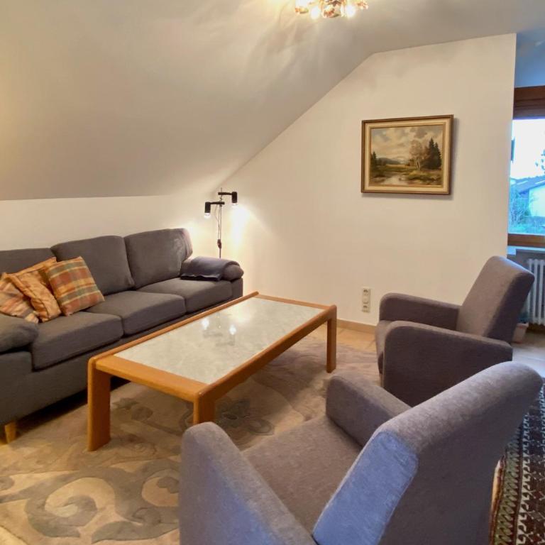 Ferienwohnung Panorama pur - Gemütlich, ruhige Lage mit Loggia und Panoramablick - Apartamento con vistas al lago - 4