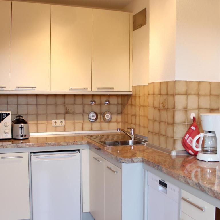 Ferienwohnung Panorama pur - Gemütlich, ruhige Lage mit Loggia und Panoramablick - Apartamento con vistas al lago - 9