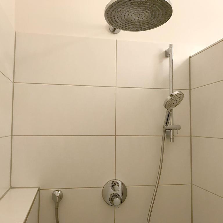 Ferienwohnung Cloud Nr 9 - 3 Zimmer Maisonette-Wohnung mit großem Balkon - Apartment with Lake View - 12