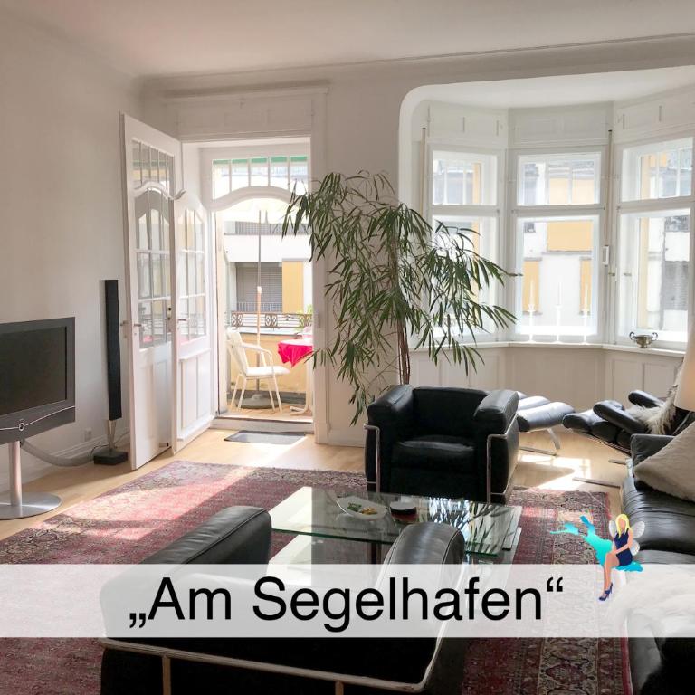 Ferienwohnung am Segelhafen - Altstadtperle direkt am Segelhafen - Appartamento con Vista Lago - 1