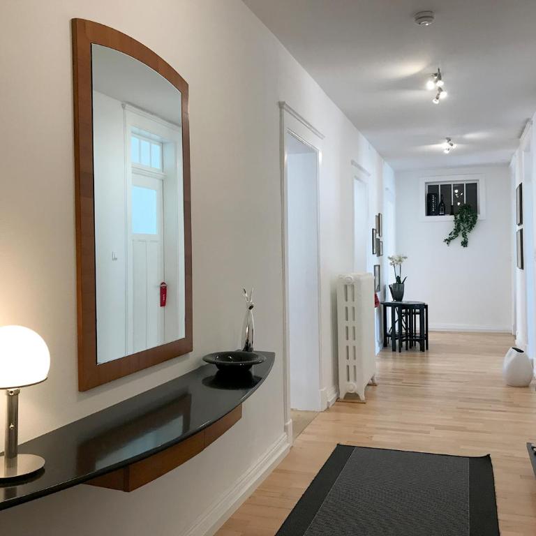 Ferienwohnung am Segelhafen - Altstadtperle direkt am Segelhafen - Appartamento con Vista Lago - 6