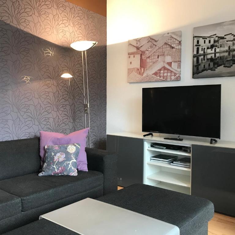 Ferienwohnung am Hopfengarten - helle 2 Zimmer Maisonette mit großem Balkon - Appartamento con Balcone - 3
