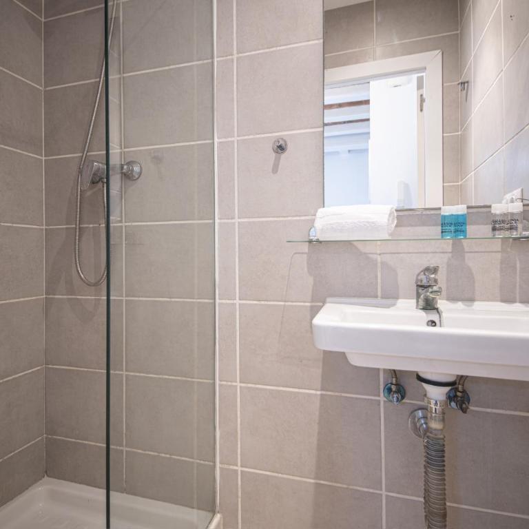 Catalunya Casas Lovely apartment central Barcelona 100m to beach! - Apartment - 15