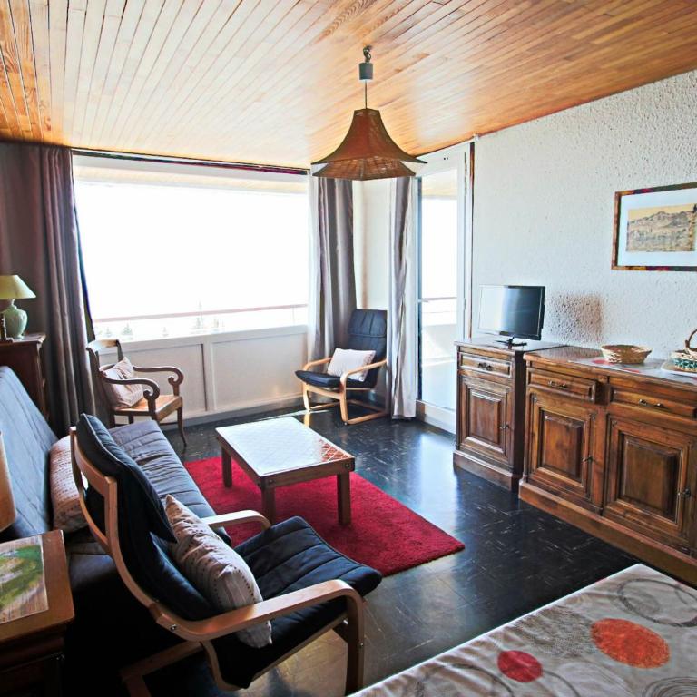 Appartement cosy à Chamrousse avec balcon et équipements - FR-1-549-89 - Apartment - 1