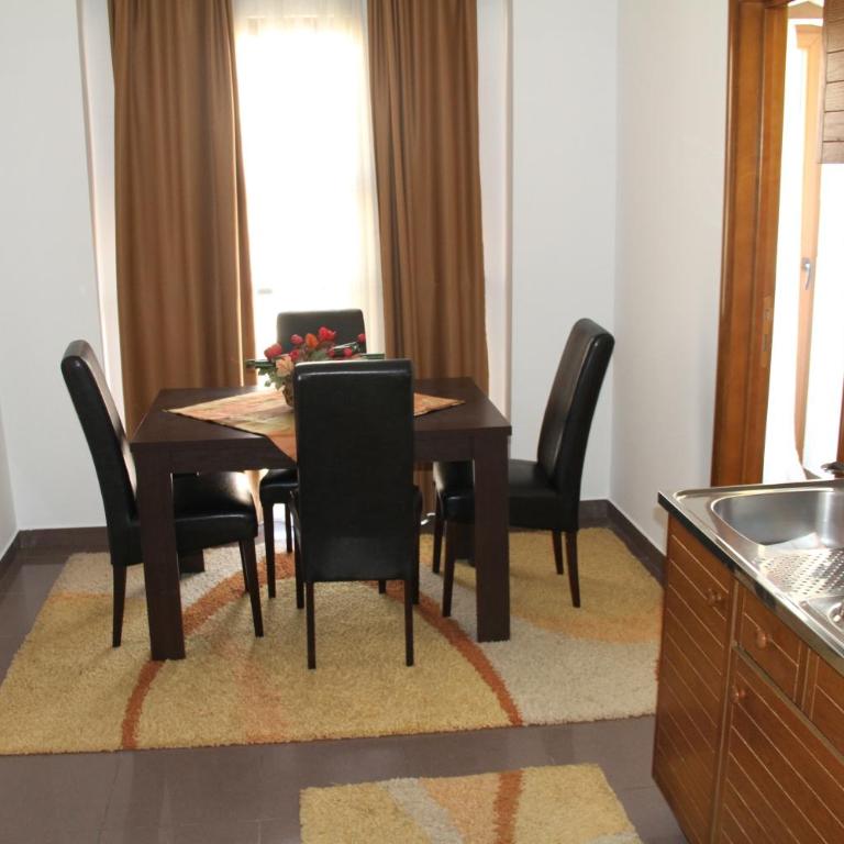 Apartments Butua - Standardni Apartman sa 2 Spavaće Sobe - 6