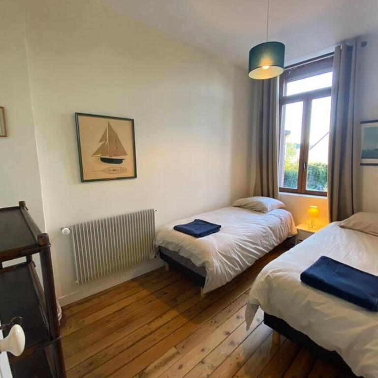 Maison de Charme - 4 Chambres - Courette & Parking Gratuit - Villa - 30