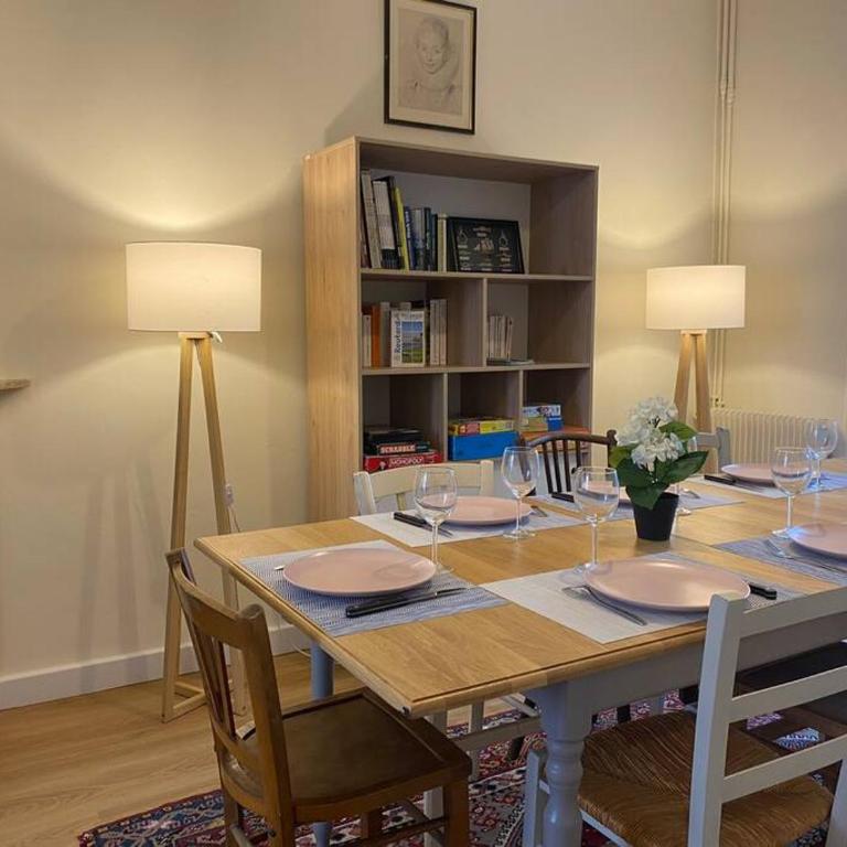 Maison de Charme - 4 Chambres - Courette & Parking Gratuit - Villa - 41