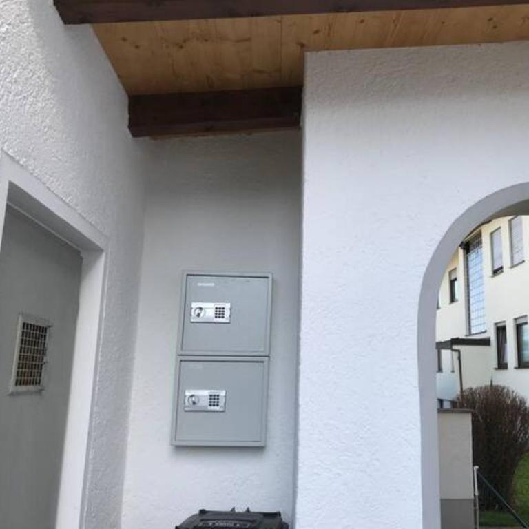 Fühl dich wie daheim - Apartment with Balcony - 14