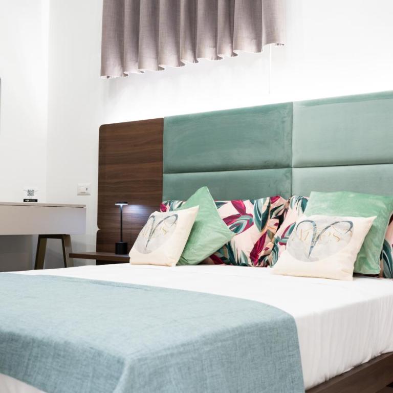 Aries Suite Pompei - Camera Queen Superior - 3