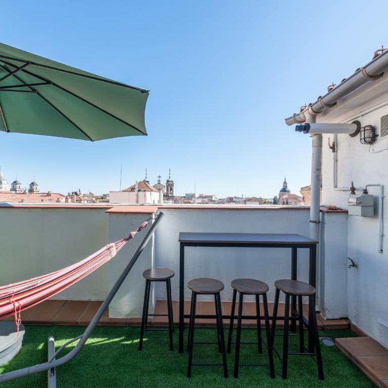 Ático en el centro con terraza y vistas increíbles - One-Bedroom Apartment - 23